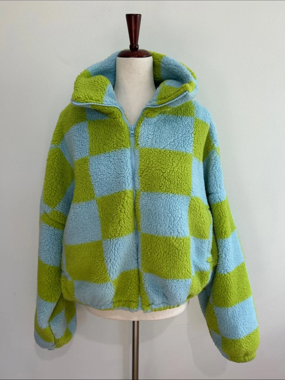 Urban Outfitters Blue & Green Checkerboard Sherpa Puffer Jacket Size Medium